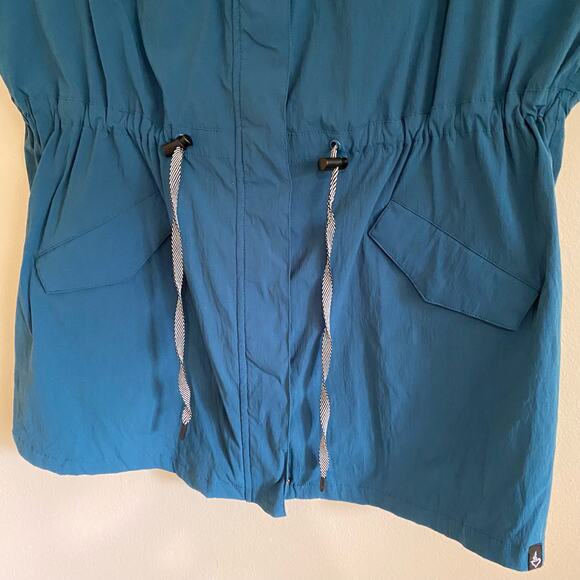 Torrid Happy Camper Vest, Leigon Blue, Size 3X - Picture 7 of 12